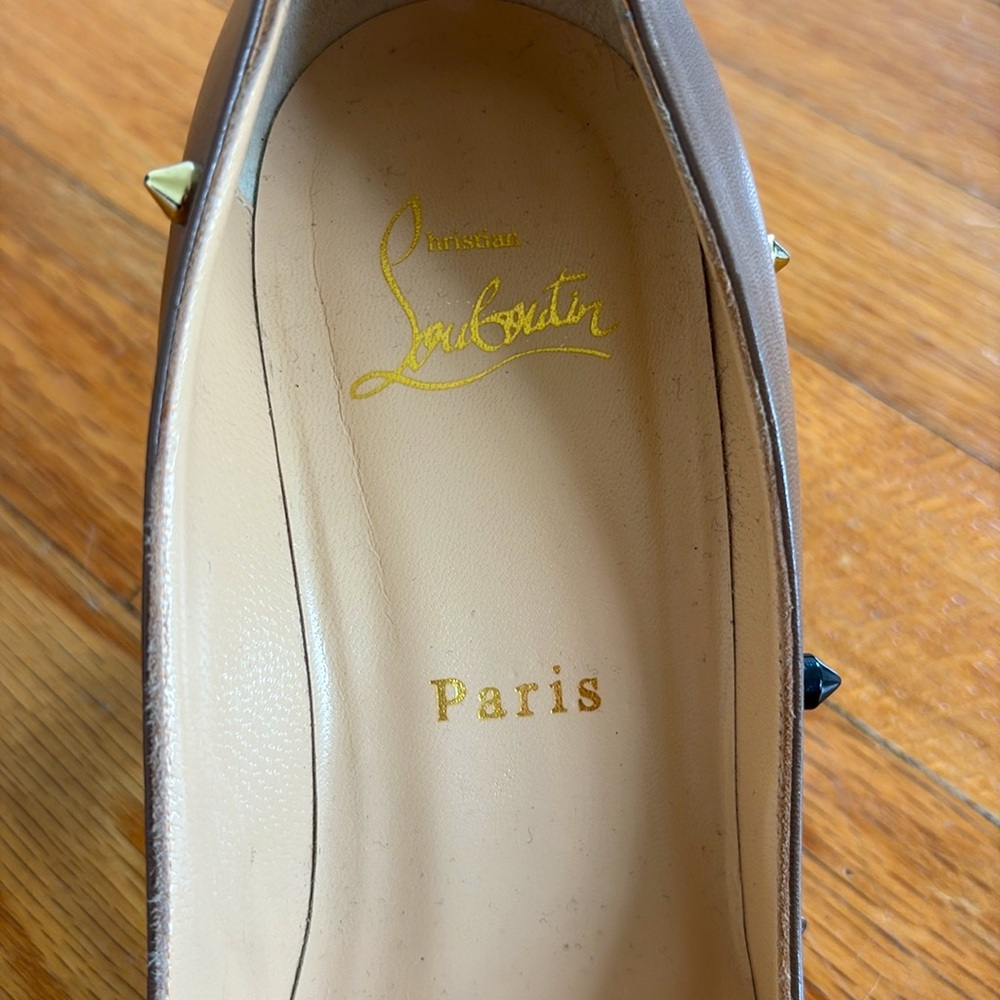 Christian Louboutin Spiked Pointed Toe Stiletto Pumps Women's Size 37.5 - Picture 4 of 7